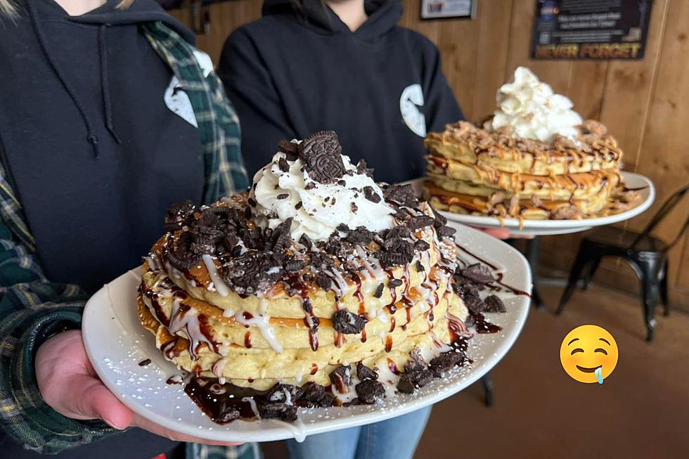 This New Hampshire Gem is Serving Up Pancakes Bigger Than Your Head
