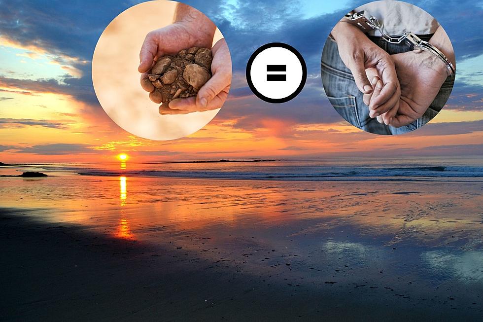 Is It Illegal to Take Rocks Home From New England Beaches?