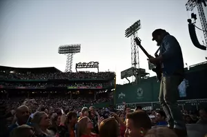 10 things You Need to Know About Fenway Concerts in Boston, MA