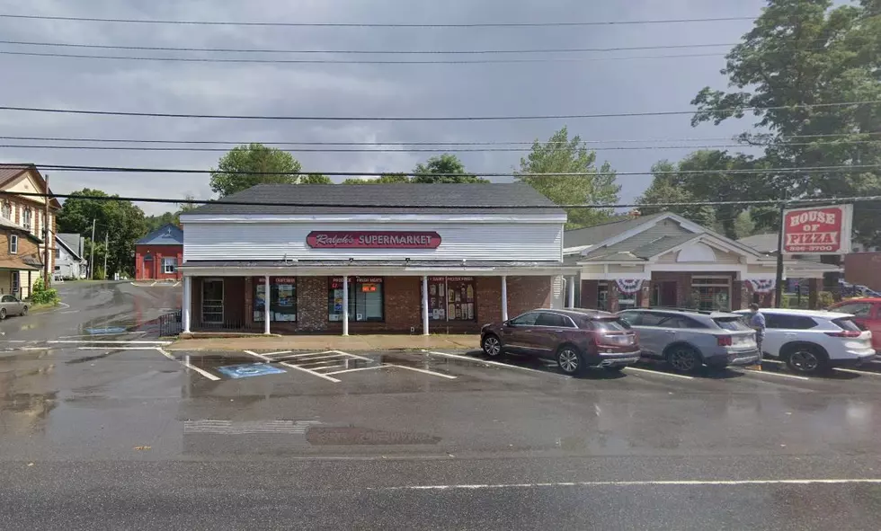 This Tiny New Hampshire Supermarket on the Vermont Border Named the Best in the State