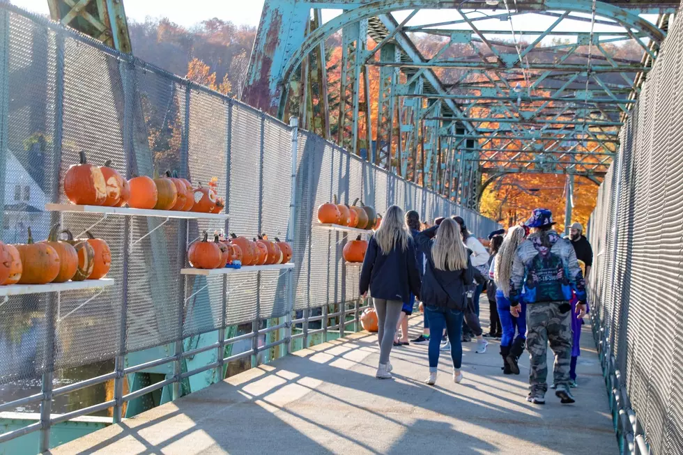 RiverFire Returns To New Hampshire With Hundreds Of Glowing Pumpkins Lighting The Berlin Mills Bridge