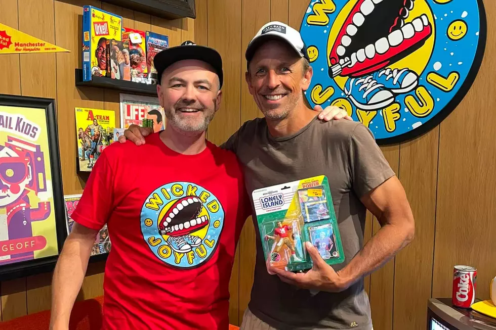 ‘SNL’ Alum and Comedian Seth Meyers Spotted at This New Hampshire Collectible Shop