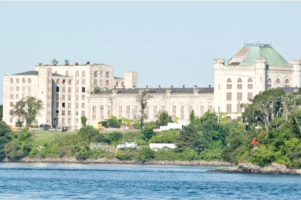 The Creepy Castle Across From Portsmouth Has a Dark History