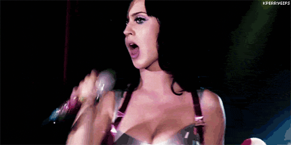 Gratuitous Katy Perry Gif of the Week #12