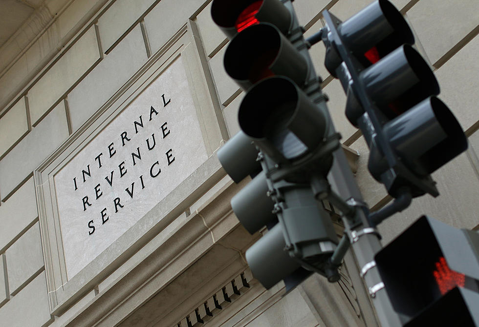 IRS Reports Tax Refund Delays Possible