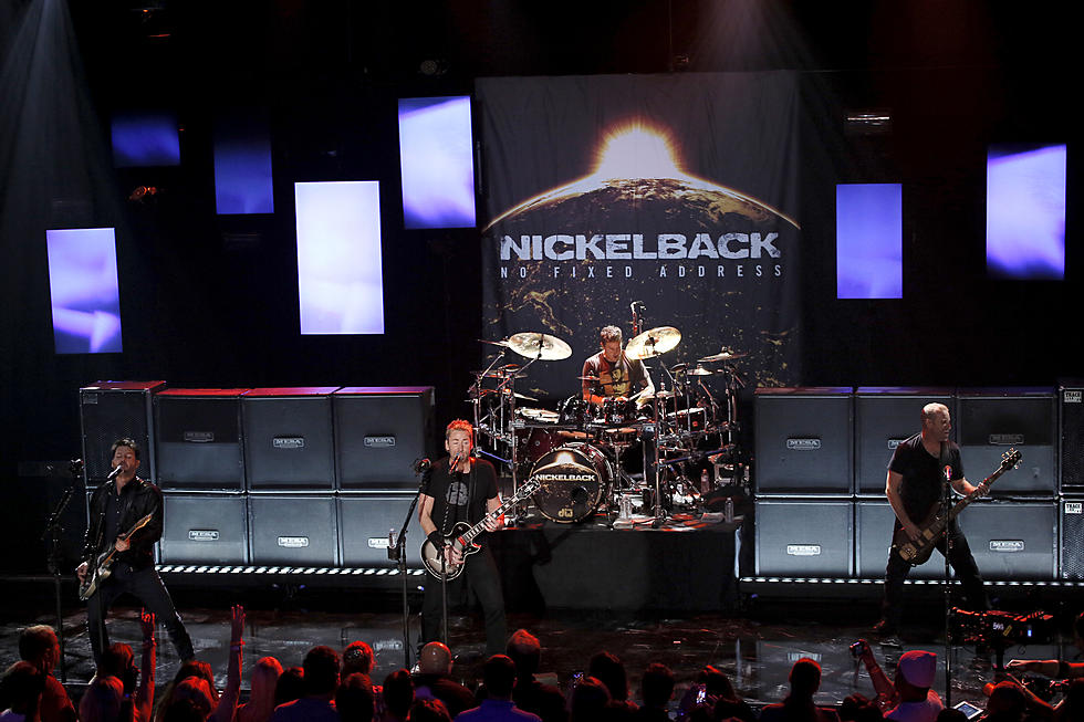 Nickelback Brings "Ginormous" Thing On Stage New Tour