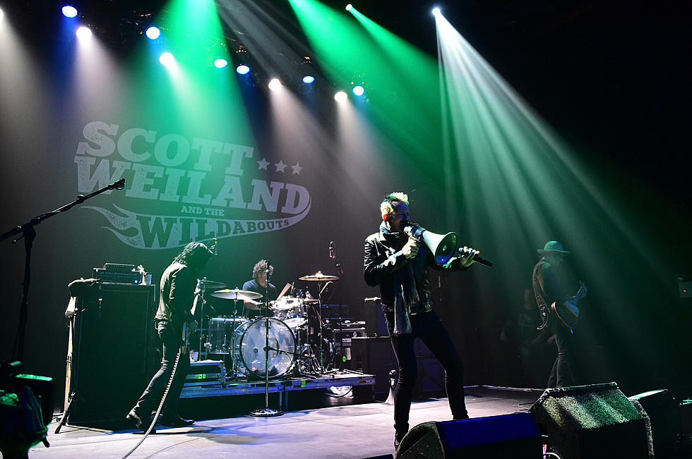 Scott Weiland Criticized for Terrible Performance