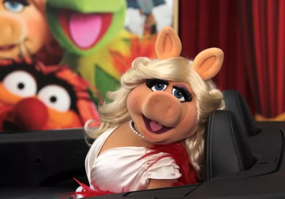 Miss Piggy Honored; She Says She&#8217;s Not Surprised