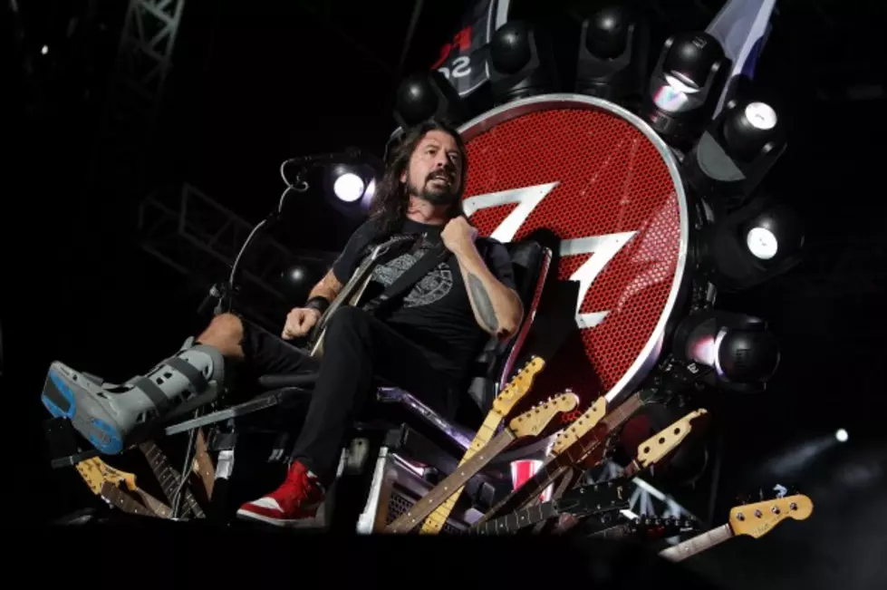 1,000 Musicians Cover Foo Fighters &#8216;Learn To Fly&#8217; Simultaneously