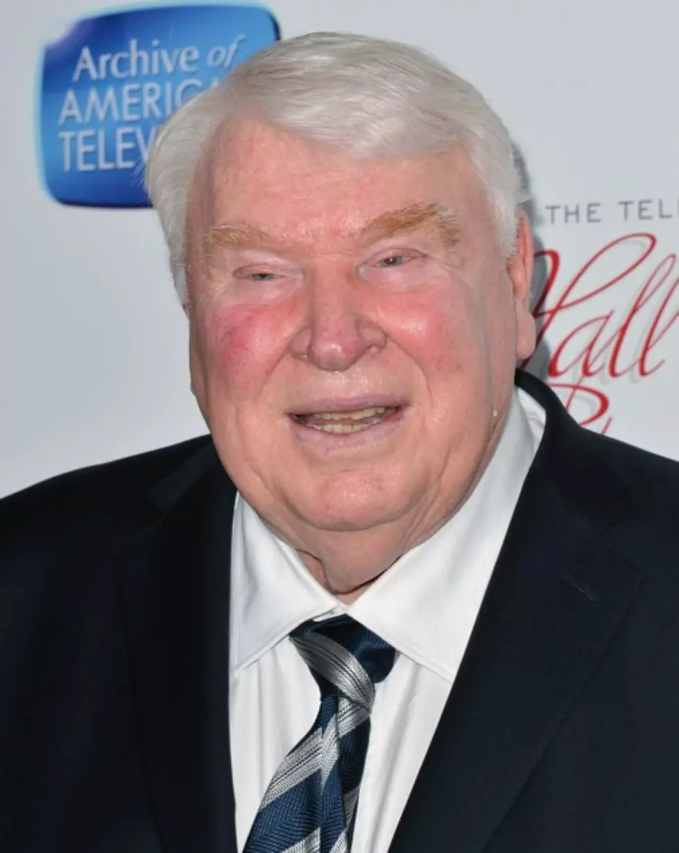 Football&#8217;s Back: Here&#8217;s John Madden Talking About the Giants&#8217; Water Buckets [VIDEO]