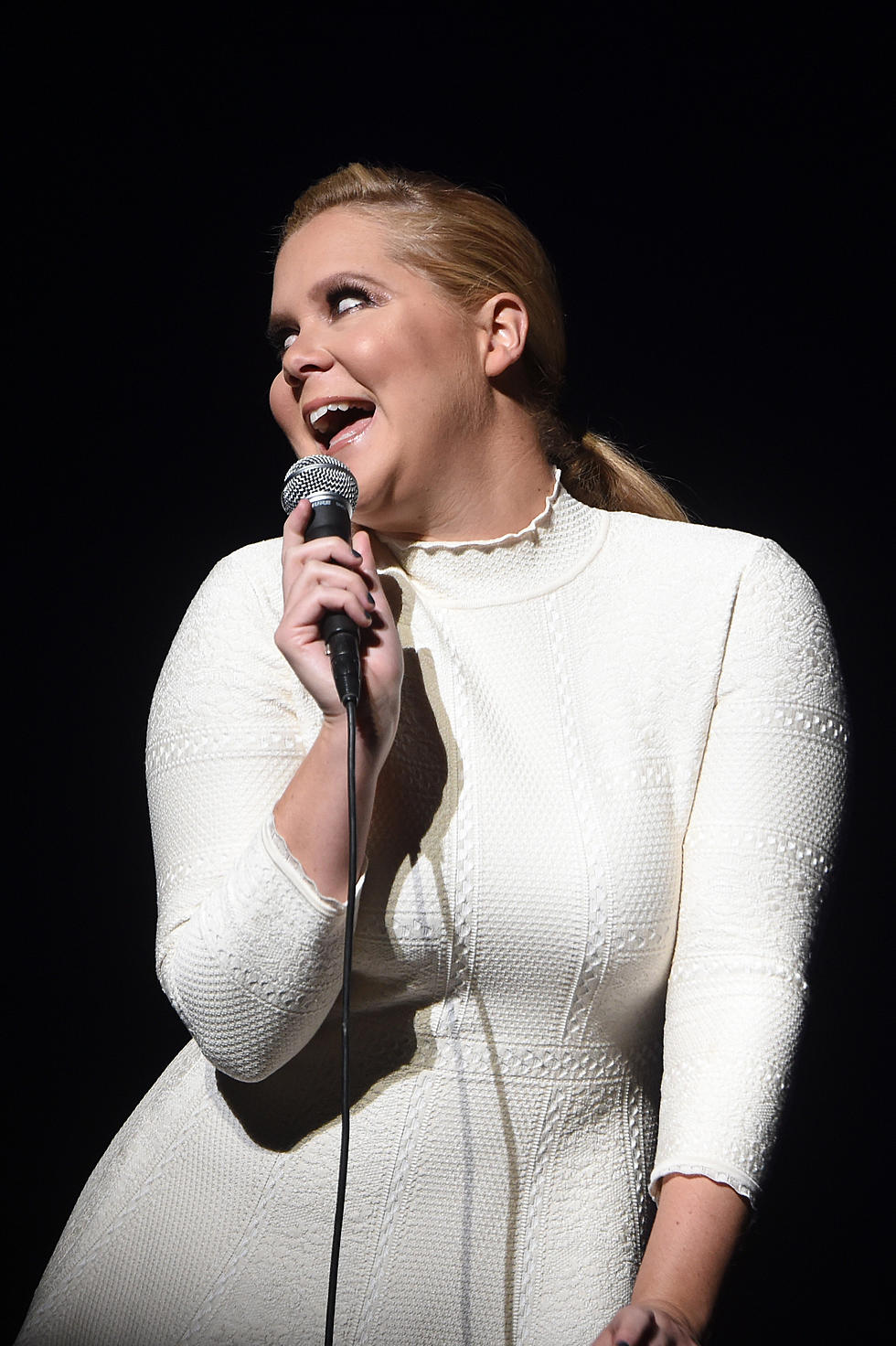 Amy Schumer Announces NY Dates