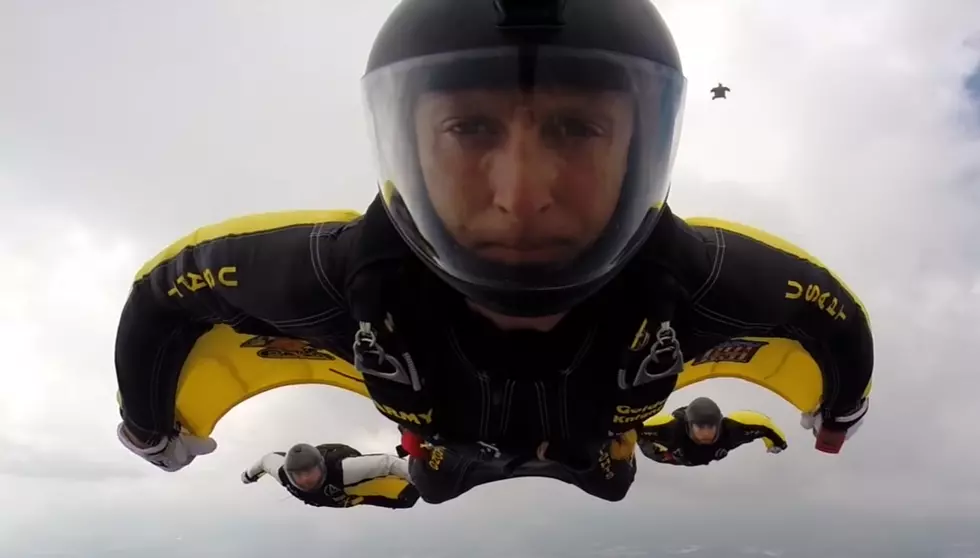 West Point Cadets Parachute Into Met Life Stadium