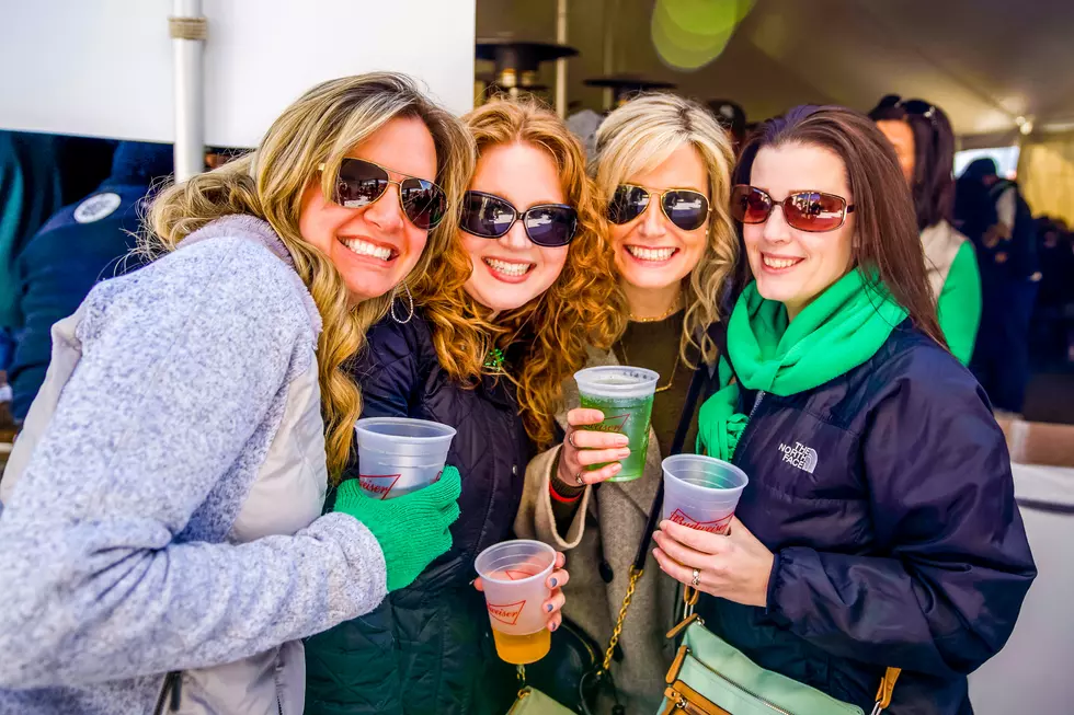 Hudson Valley Residents Get Festive At Paddy On The River