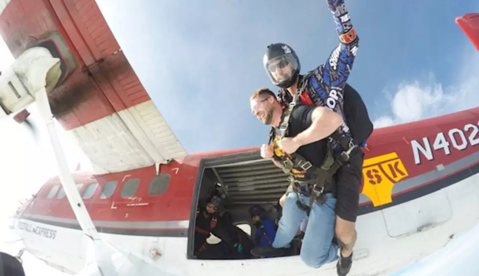 Jumping Out of a Plane Was the Most Intense Experience I&#8217;ve Had