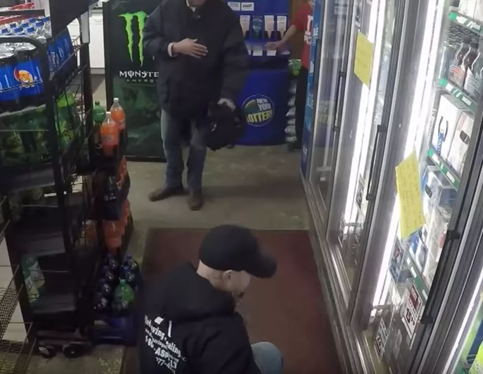 NY Man Proposes During Fake Robbery Attempt in Must See Video