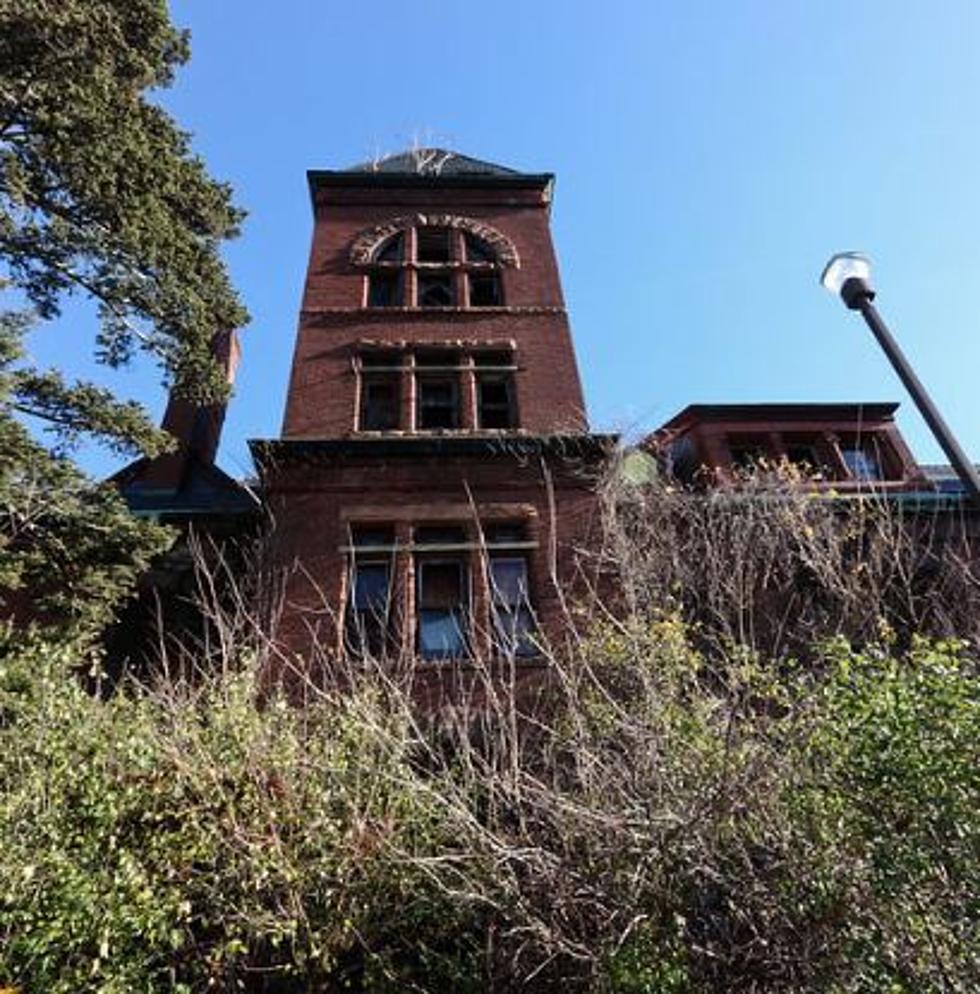 Eerie Photos Emerge of Haunted Asylum for Criminally Insane in Beacon