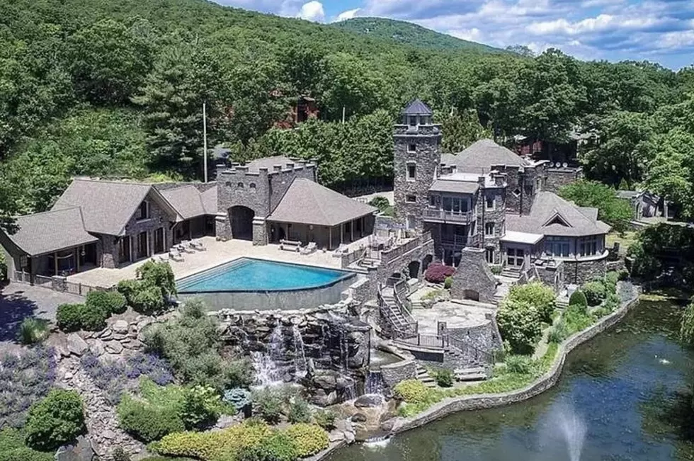 Luxurious Hudson Valley Castle with Lagoon Owned by Iconic Yankee