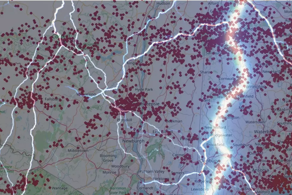 High Voltage: Sensational Lightning Strikes Over the Hudson Valley