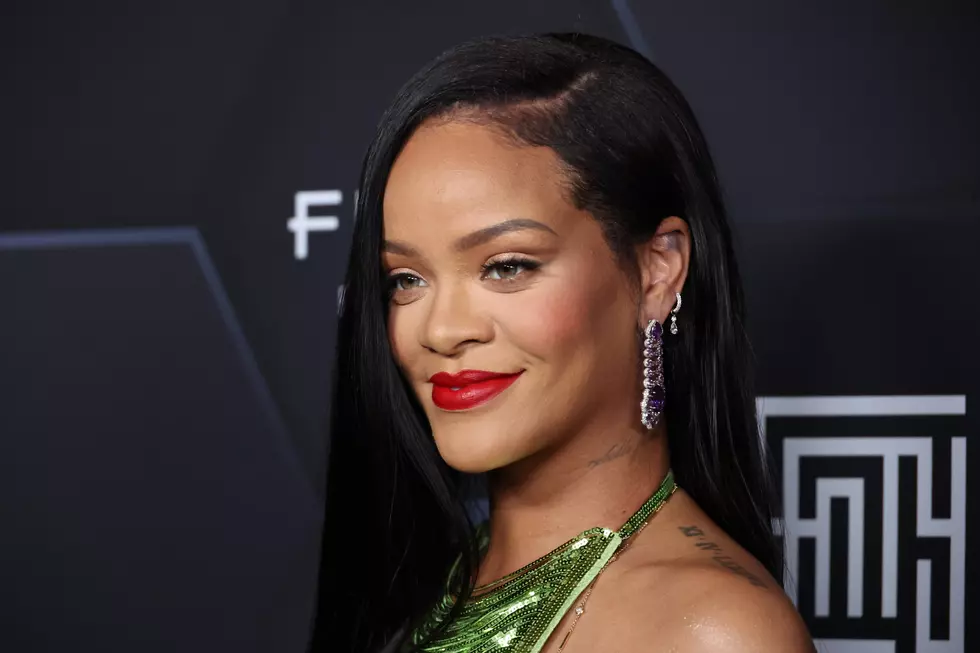 Rihanna to Open Store at Hudson Valley Mall