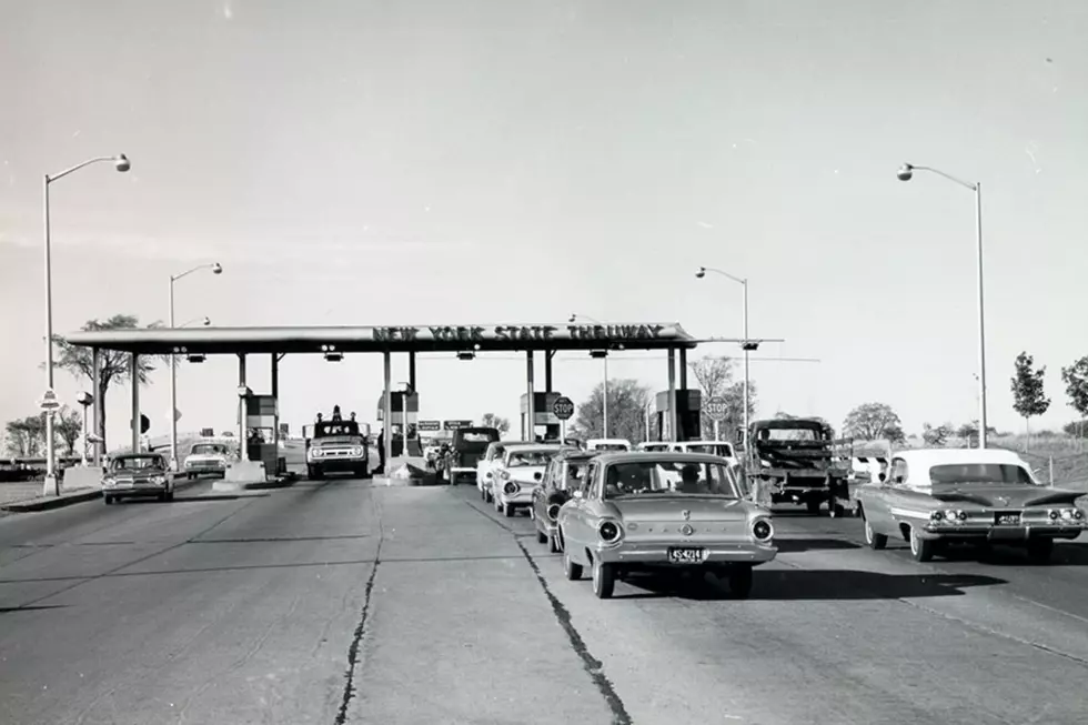 A Thruway tollbooth from the 1960s (NYSTA)
