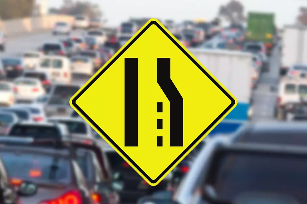 Do you know the correct way to merge after a lane closure? (Canva)