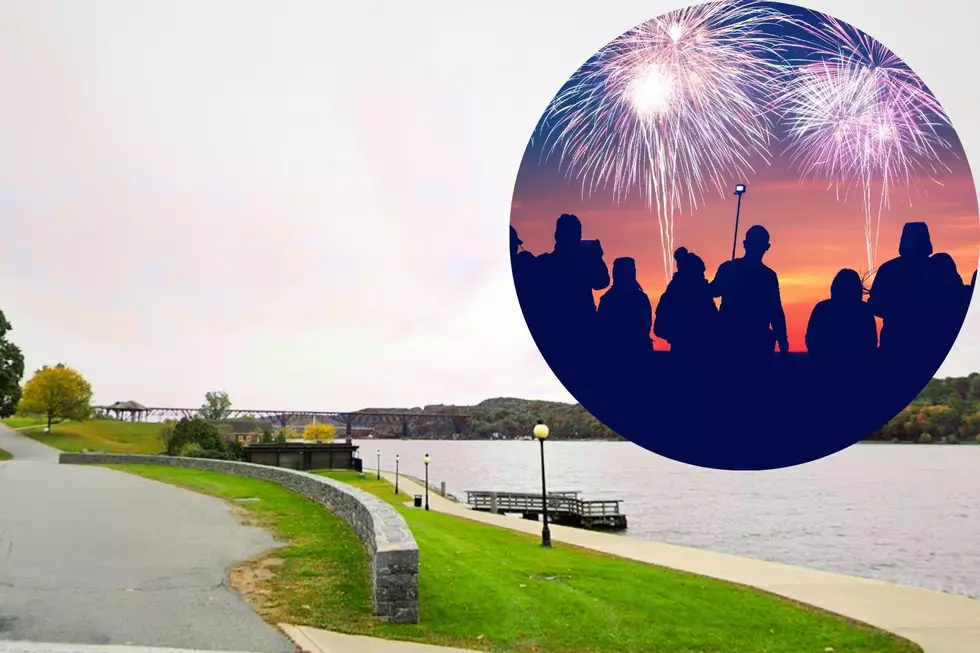 Watch 4th of July Fireworks on the Grounds of a Former New York Amusement Park