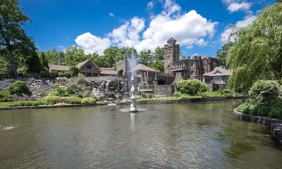 PHOTOS: Yankees Star Sells Hudson Valley Castle at Stunning Price