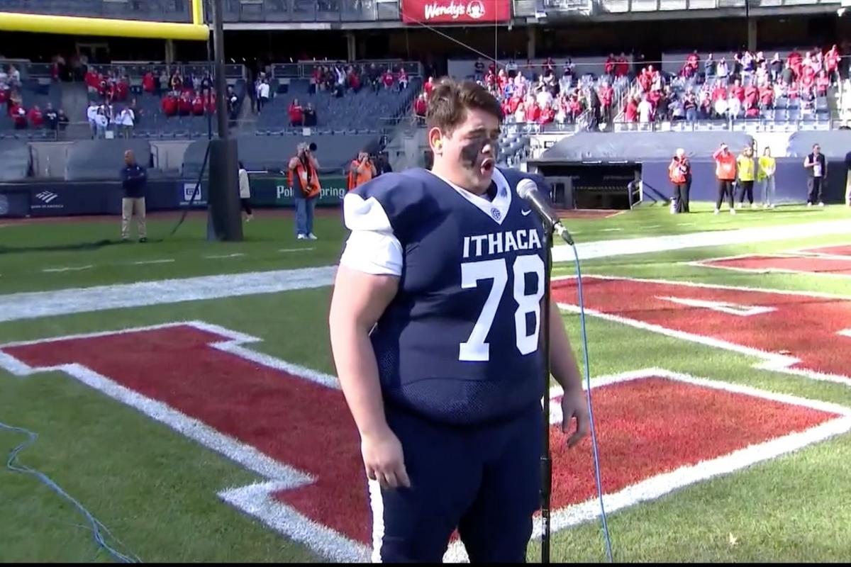 New York College Football Player Amazes Crowd with National Anthem