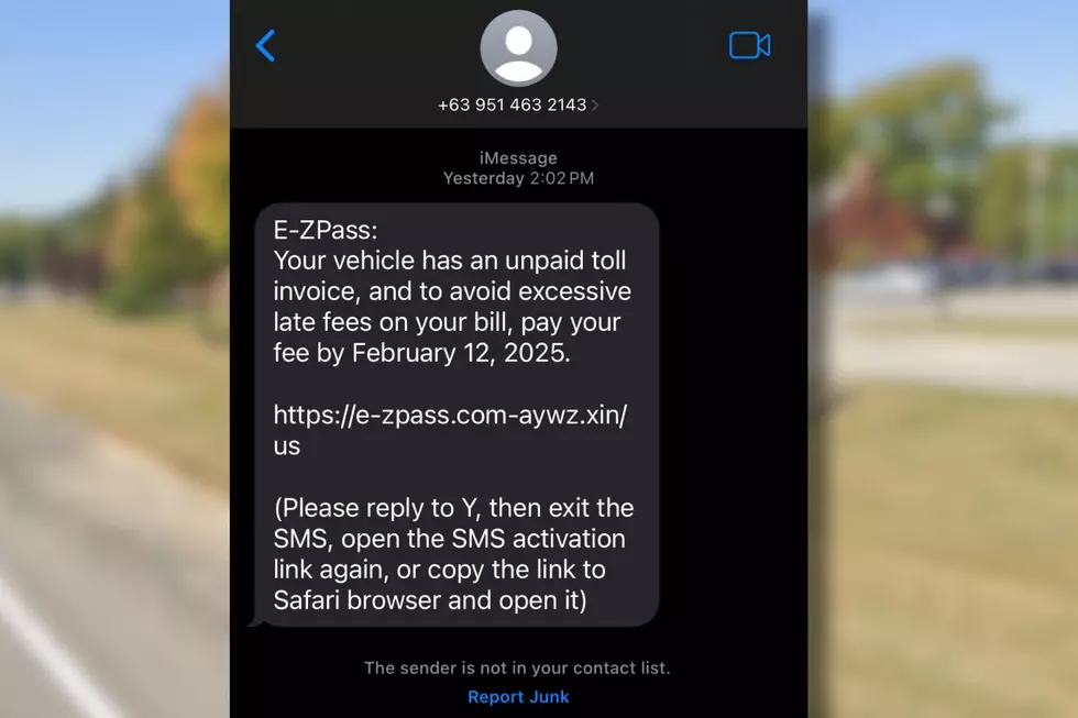 There are a few easy ways to tell that this phishing text message is a scam (Google Maps)