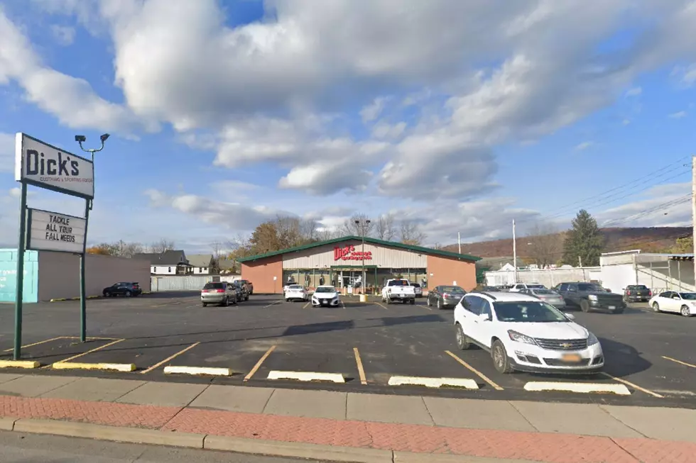 The original location of Dick's Sporting Goods in Binghamton, NY (Google Maps)