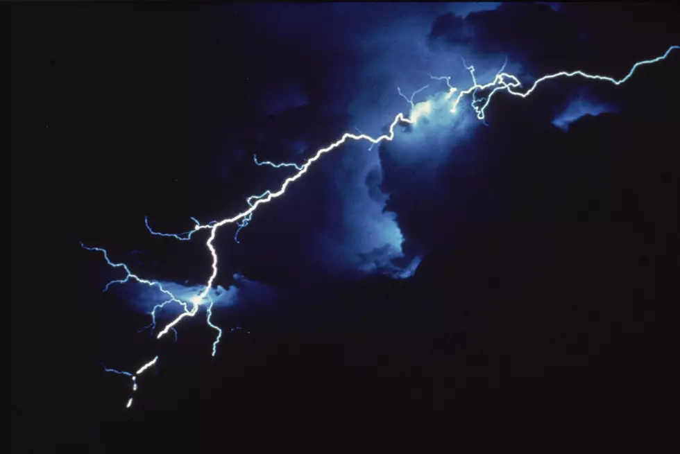 Insane Video: Lightning Strikes at SPAC