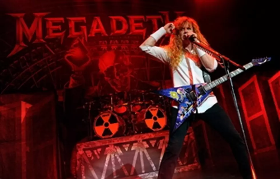 Ex-Megadeth Drummer Nick Menza Films Alleged UFO Sighting