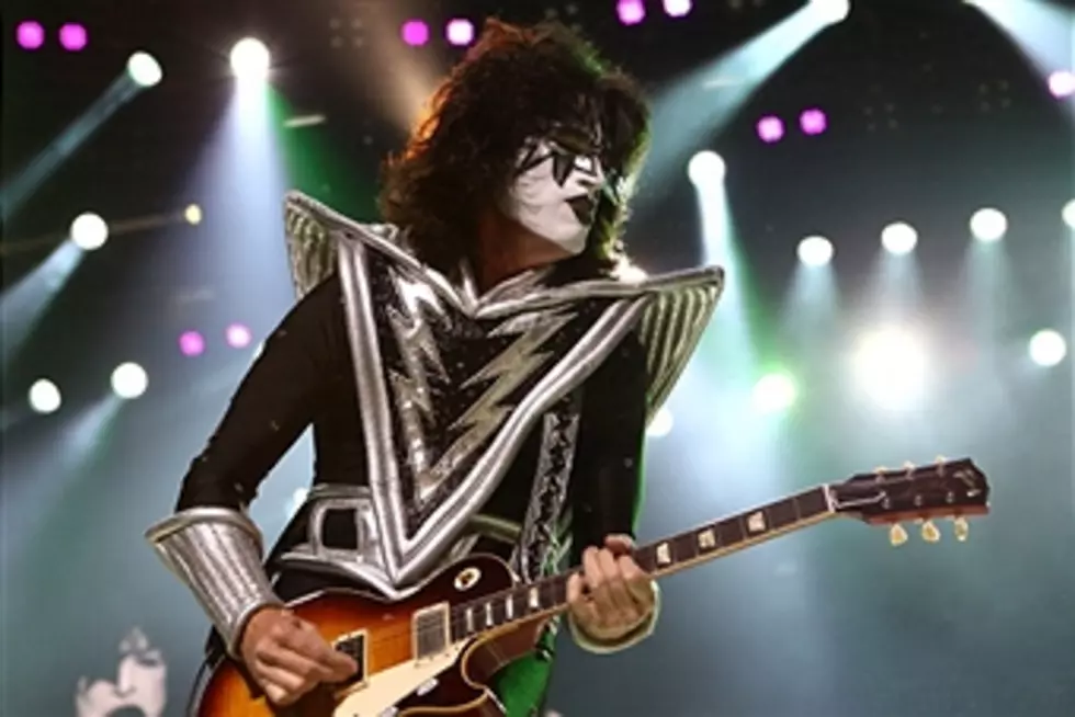 Friday November 7th: Happy Birthday Tommy Thayer of Kiss