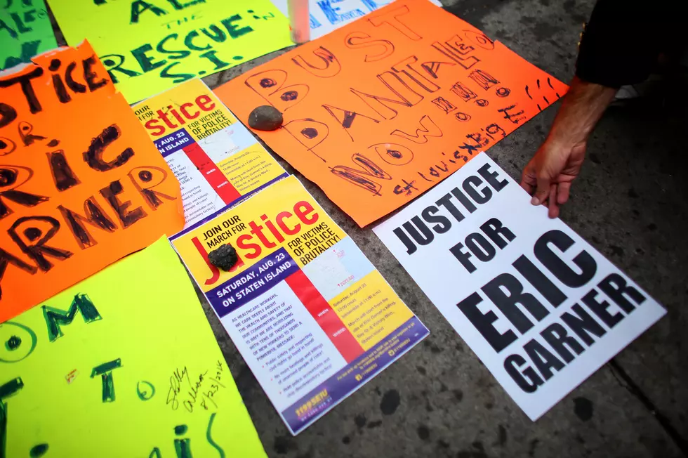 NYPD Cop Cleared In Chokehold Death Of Eric Garner [Video]