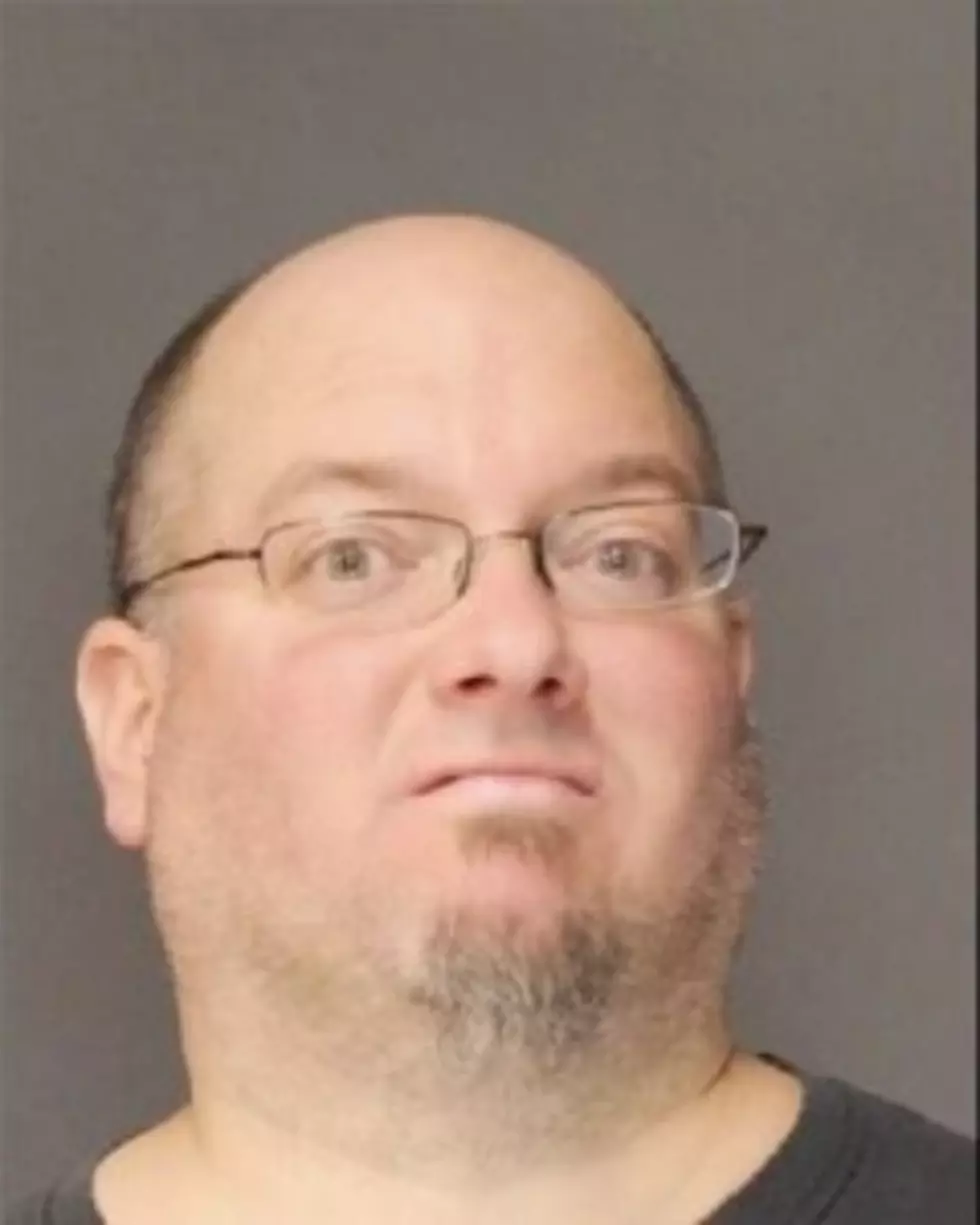 Police: Walden, NY Man Arrested For Trying To Steal Inflatable Snowman Off Lawn