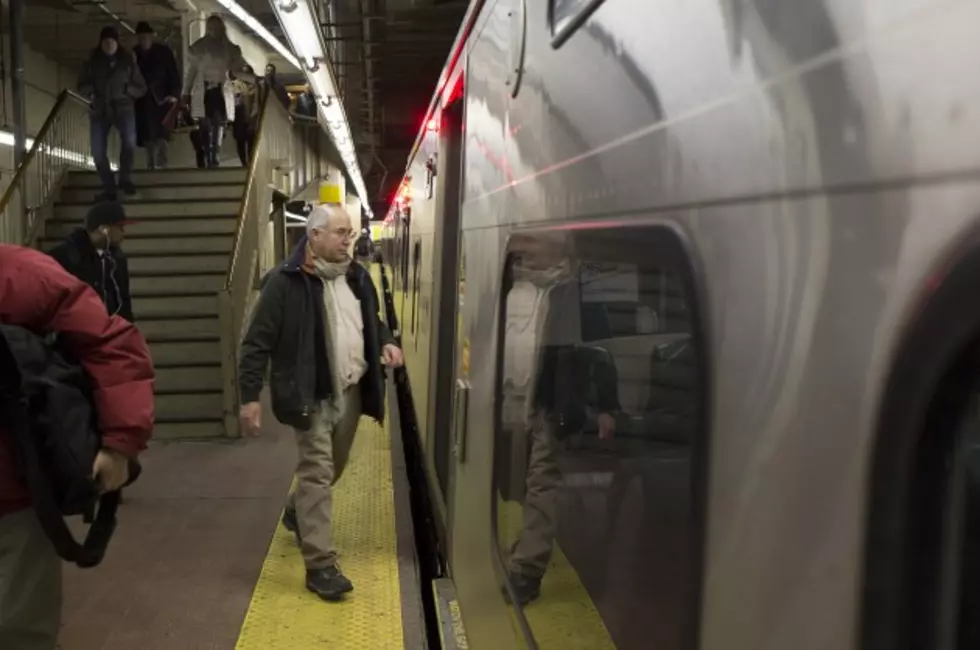 Grand Central MTA Train Derailment&#8217;s Cause Under Investigation