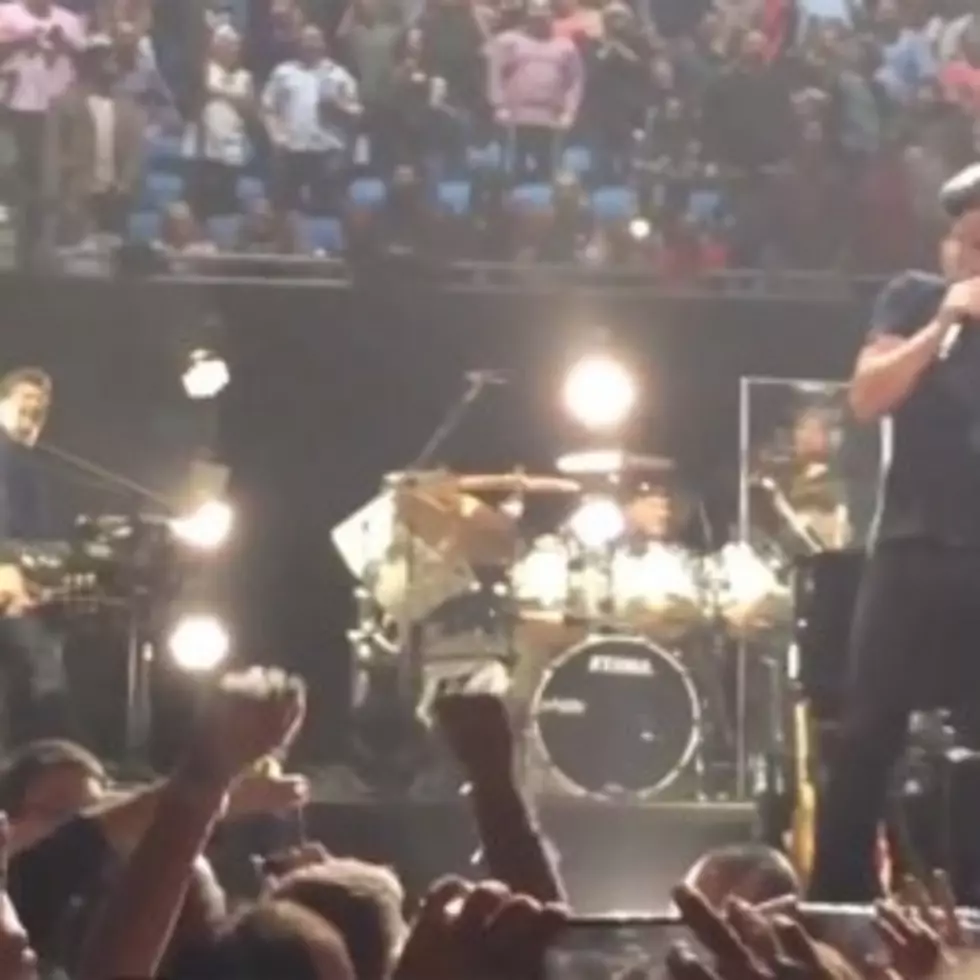 Brian Johnson Helps Billy Joel Ring In The New Year With AC/DC Classic