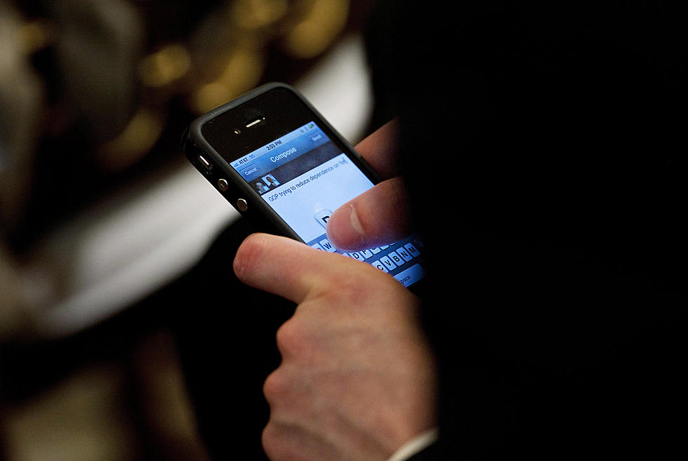 New York Lawmaker Pushes for Emergency 911 Texting