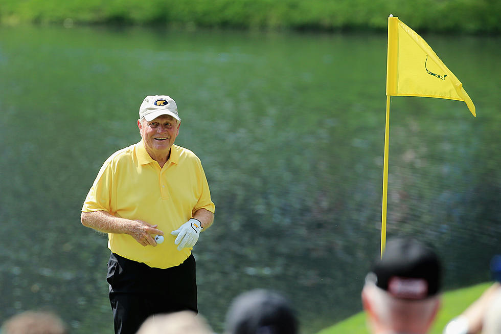 Jack Nicklaus Hits Hole-In-One At Masters Par 3 Contest [Video]