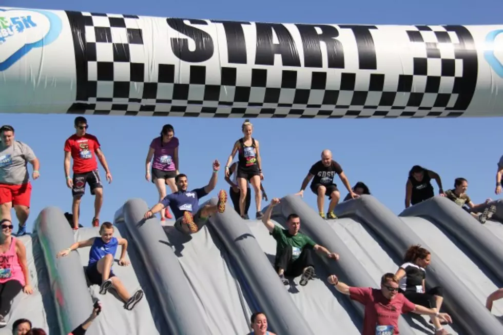 Special Early Bird Pricing for the 2016 Hudson Valley Insane Inflatable 5k
