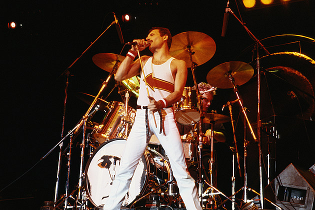 24 Years Ago: Freddie Mercury and Eric Carr Die