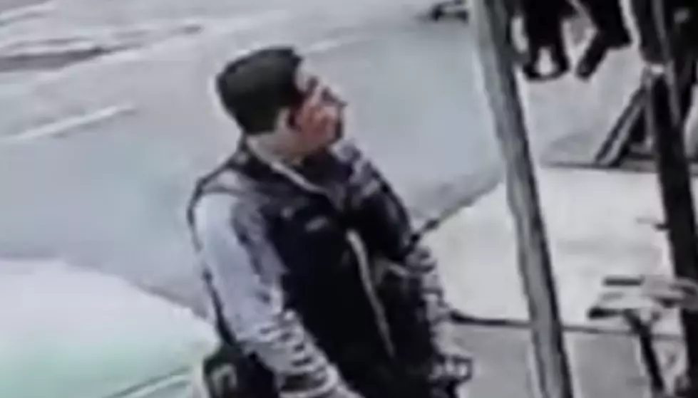 New York Police are Looking For Suspect Who Stole Pot of Gold