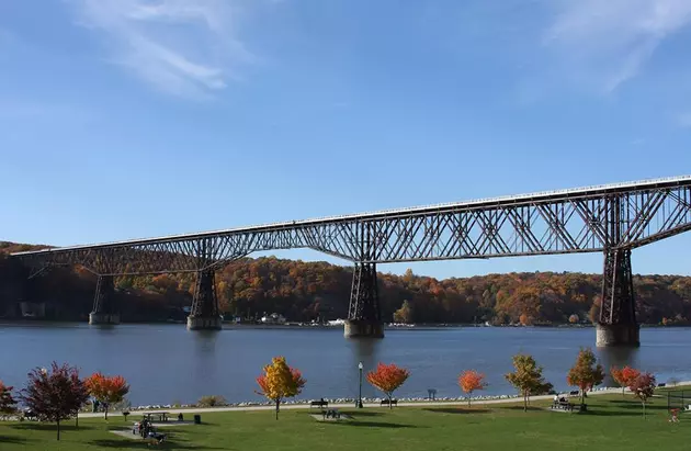 Officer Stops Woman From Jumping Off Walkway Over the Hudson