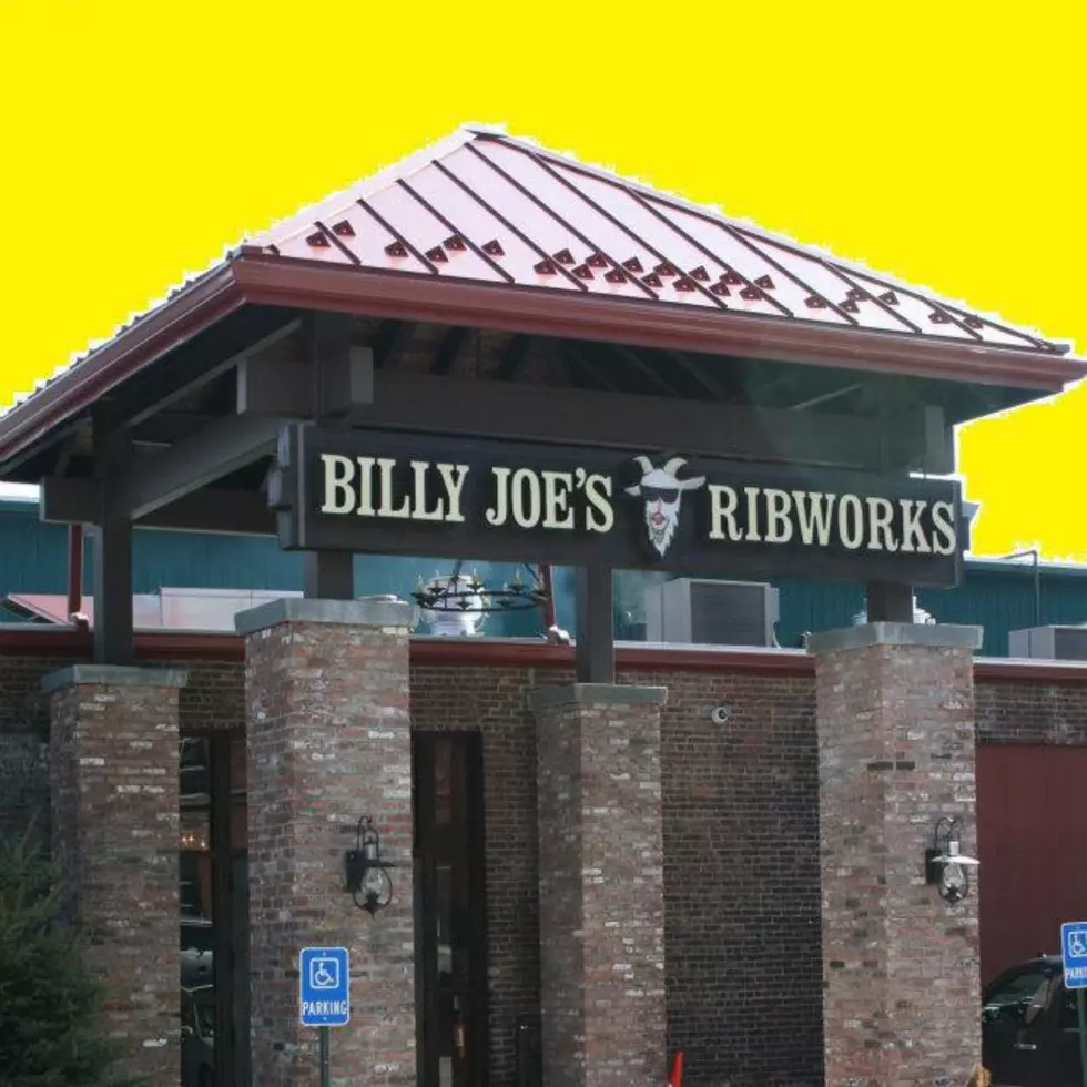 Hang Out With Me Tonight at Billy Joe’s Ribworks
