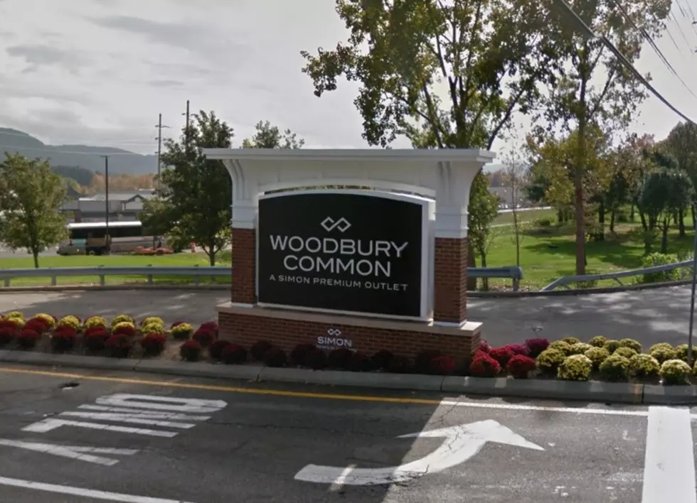 Discount Luxury Shopping at Woodbury Common Outlets