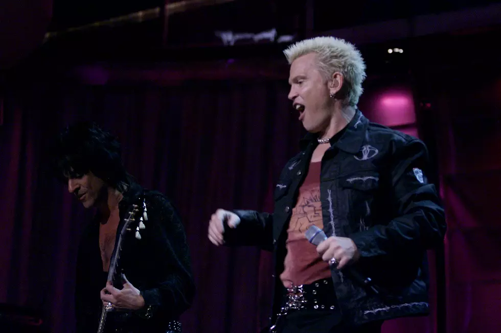 Billy Idol Wants New Yorkers to Snitch on Drivers Warming Up Cars