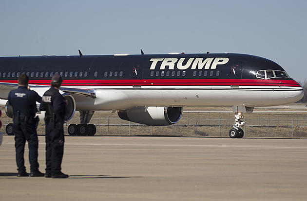 Why is Trump&#8217;s Luxurious Private Jet Rotting Away in Newburgh?