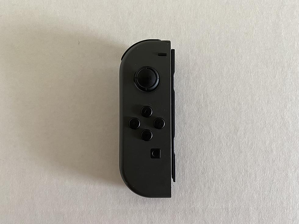 Save Money By Fixing a Broken Nintendo Switch Controller Yourself