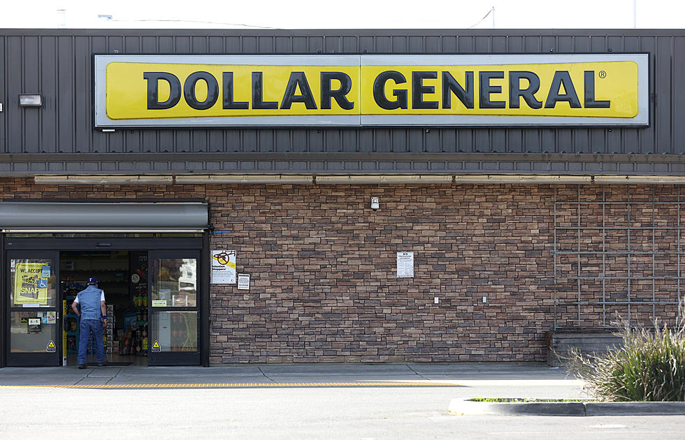 Police Say Man Tried to Sell Drugs Outside Dollar General Store in New York