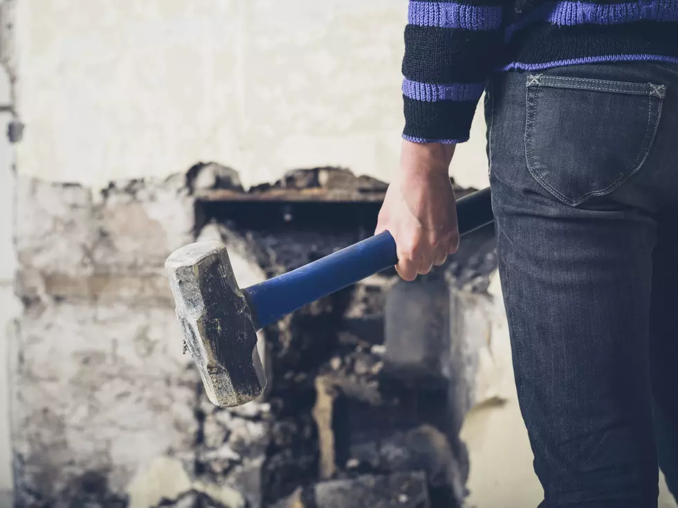 Man From Friendship, NY Uses Sledgehammer in Very Unfriendly Manner